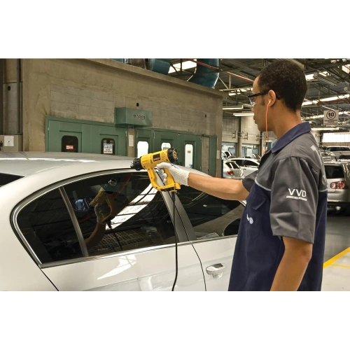 Пистолет горячего воздуха DEWALT D26411-QS фото 9 Пистолет горячего воздуха DEWALT D26411-QS фото 9