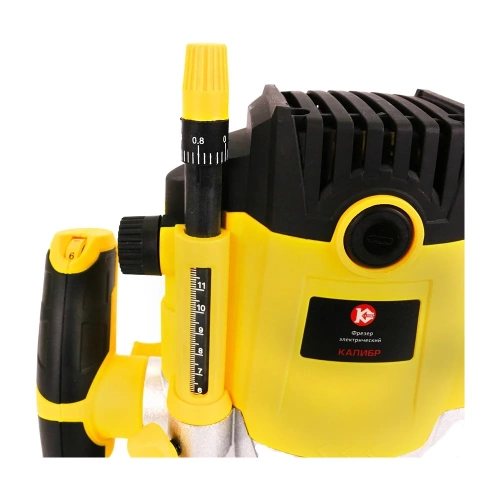 Электрический фрезер Калибр Мастер ФЭ-1900/12М+ 00000064991 Электрический фрезер Калибр Мастер ФЭ-1900/12М+ 00000064991