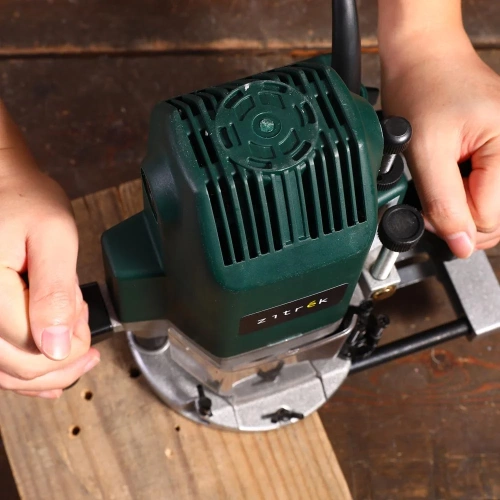 Фрезер электрический Zitrek ZKR1400, 8/12 мм, 1400 Вт 085-1309 фото 9 Фрезер электрический Zitrek ZKR1400, 8/12 мм, 1400 Вт 085-1309 фото 9