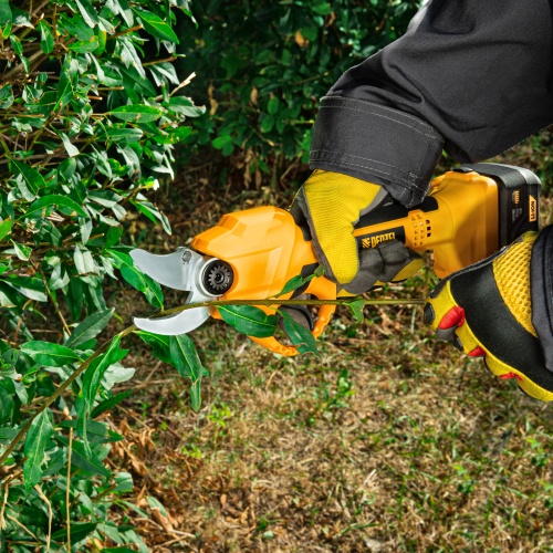 Секатор аккумуляторный CP-30,  18В Li-Ion Denzel фото 10