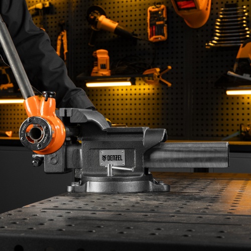 Тиски слесарные BVH-200, 200 мм, поворотные, стальная направляющая, с наковальней //Denzel фото 37