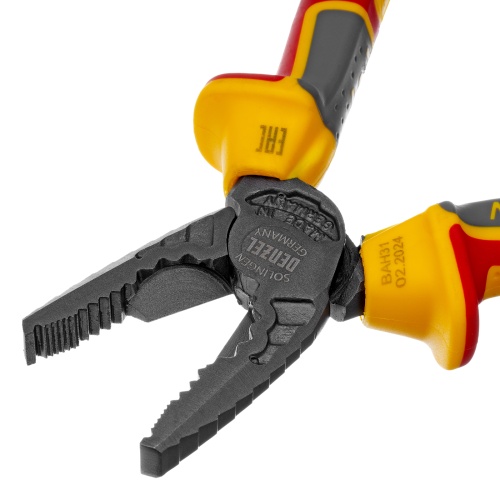 Плоскогубцы комбинированные, диэлектрические трехкомпонентные рукоятки до 1000 В, 165 мм Denzel фото 4