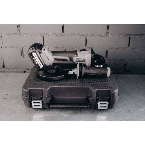 Угловая шлифмашина аккумуляторная Debever с бесщёточным двигателем, 125 мм, 20В, 3000 -10000 об/мин, 2,2 кг; в компл. АКБ 4,0 а/ч; з/у 2,0 а/ч DBE-9322BKIT фото 5 Угловая шлифмашина аккумуляторная Debever с бесщёточным двигателем, 125 мм, 20В, 3000 -10000 об/мин, 2,2 кг; в компл. АКБ 4,0 а/ч; з/у 2,0 а/ч DBE-9322BKIT фото 5