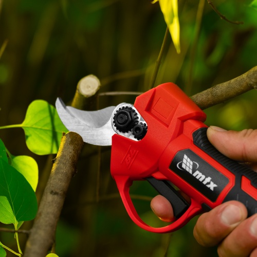 Секатор аккумуляторный, бесщет., BP-25, Li-Ion, 20 В MTX фото 32