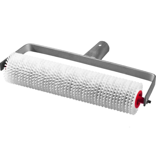 Валик игольчатый Зубр Мастер 03952-30 пластмассовые иглы 13мм, 72х300мм для наливных полов на металлической рамке под удлинитель