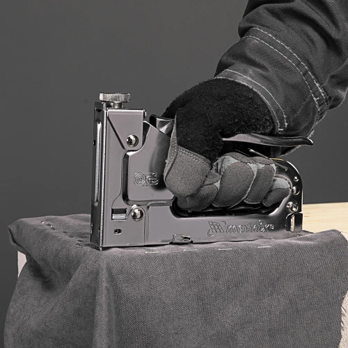 Мебельный регулируемый степлер MATRIX MASTER 40902 фото 11 Мебельный регулируемый степлер MATRIX MASTER 40902 фото 11