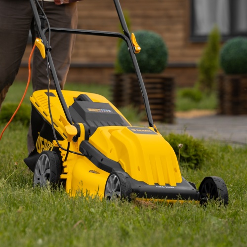 Газонокосилка электрическая GMC-2000, шир. 44см, 2000 Вт, 6 уров., травосб. 45 л Denzel фото 27