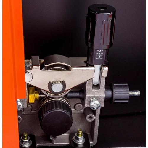 Сварочный полуавтомат Foxweld UNO MIG 200 SYN 7172 фото 4