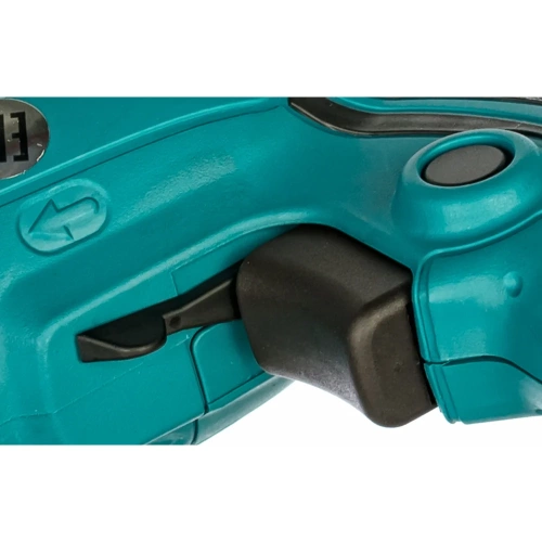 Ударная дрель Makita HP1630K фото 4 Ударная дрель Makita HP1630K фото 4