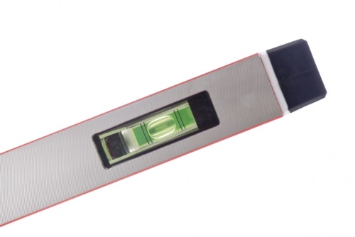 Уровень алюминиевый, магнит, фрезерованный, 3 глазка (1 зеркальный) двухкомпонентные рукоятки, 1200 мм Matrix фото 4