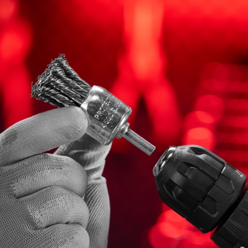 Щетка для дрели, 30 мм, "чашка" со шпилькой, крученая металлическая проволока Matrix фото 8