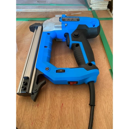 Электрический гвоздезабивной степлер Манкупер K13 фото 6