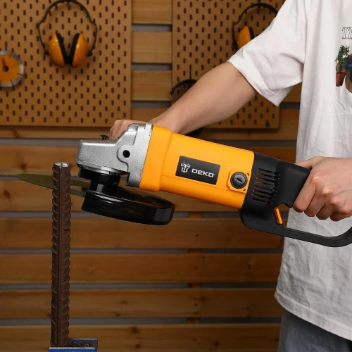 Углошлифовальная машина DEKO AG2400DK, 230мм, 2400 Вт 083-1030 фото 7 Углошлифовальная машина DEKO AG2400DK, 230мм, 2400 Вт 083-1030 фото 7