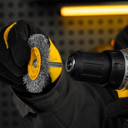 Щетка для дрели, 75 мм, Плоская, со шпилькой, нержавеющая витая проволока Denzel фото 8 Щетка для дрели, 75 мм, Плоская, со шпилькой, нержавеющая витая проволока Denzel фото 8