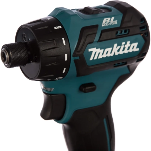 Аккумуляторная дрель-шуруповерт Makita CXT DF032DWAE фото 9