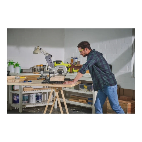 Набор Ryobi ONE+ RC18150-190 5133004421 аккумулятор (18 В, 9.0 A*ч; Li-Ion) и зарядное устройство RC18-150 фото 6 Набор Ryobi ONE+ RC18150-190 5133004421 аккумулятор (18 В, 9.0 A*ч; Li-Ion) и зарядное устройство RC18-150 фото 6