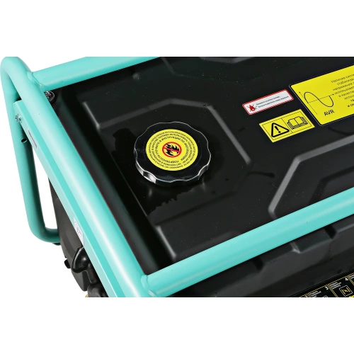 Бензогенератор Sturm 6500 ВА, AVR (Авто. Рег.Напр.), ручной старт, 73 кг, бак 25 л PG8765N фото 5