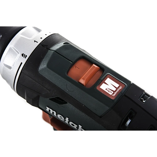 Аккумуляторная дрель Metabo PowerMaxx BS 12 В, 1х2.0, патрон, сумка 600079500 фото 6 Аккумуляторная дрель Metabo PowerMaxx BS 12 В, 1х2.0, патрон, сумка 600079500 фото 6