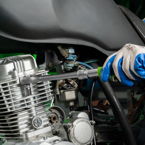 Ключ-трещотка телескопический 3/8", 215-315 мм, 72 зуба, с быстрым сбросом Сибртех фото 15 Ключ-трещотка телескопический 3/8", 215-315 мм, 72 зуба, с быстрым сбросом Сибртех фото 15