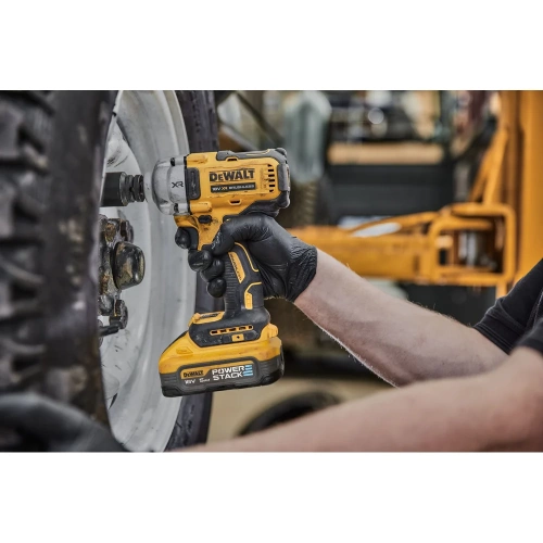 Аккумуляторный гайковерт DEWALT DCF891P2T, 18 В, 1084 Нм, 3250 уд/мин, с 2 АКБ 5 Ач и ЗУ, в кейсе TSTAK DCF891P2T-QW фото 9 Аккумуляторный гайковерт DEWALT DCF891P2T, 18 В, 1084 Нм, 3250 уд/мин, с 2 АКБ 5 Ач и ЗУ, в кейсе TSTAK DCF891P2T-QW фото 9