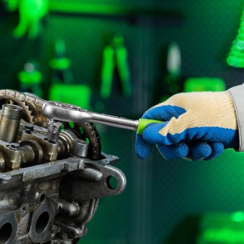 Ключ-трещотка 3/8", 45 зубьев, с быстрым сбросом, матовый хром Сибртех фото 12