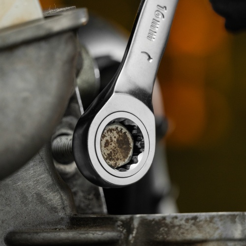 Ключ комбинированный трещоточный, 16 мм, CrV, матовый хром Denzel фото 8