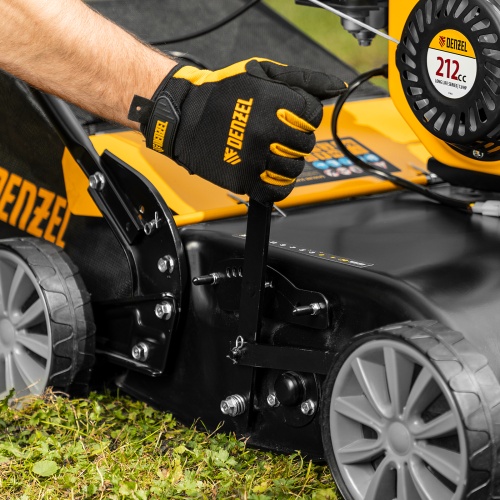 Скарификатор-аэратор бензиновый SAG-400, 212 см3, -15/+10 мм, 40 см Denzel фото 36