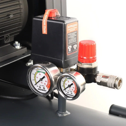 Компрессор Patriot KRX 420 L100, поршневой, ременной, масляный, 420 л/мин, 100 л, 10 бар, 2.2 кВт, 230 В 545302315 фото 4 Компрессор Patriot KRX 420 L100, поршневой, ременной, масляный, 420 л/мин, 100 л, 10 бар, 2.2 кВт, 230 В 545302315 фото 4