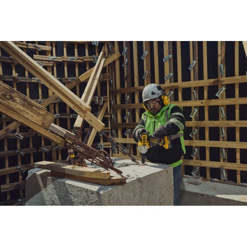 Аккумуляторный гайковерт DEWALT DCF964N, 18 В, 2576 Нм, 2015 уд/мин, без АКБ и ЗУ () DCF964N-XJ фото 7 Аккумуляторный гайковерт DEWALT DCF964N, 18 В, 2576 Нм, 2015 уд/мин, без АКБ и ЗУ () DCF964N-XJ фото 7