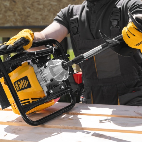 Мотобур DX-52, объем двигателя 52 см3, соединение 20 мм, без шнека Denzel фото 37