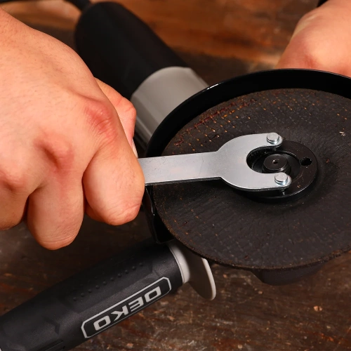 Углошлифовальная машина (УШМ) DEKO DKAG900 PRO, 125мм, 900 Вт 085-1054 фото 10 Углошлифовальная машина (УШМ) DEKO DKAG900 PRO, 125мм, 900 Вт 085-1054 фото 10