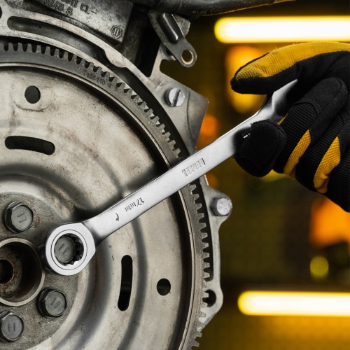 Ключ комбинированный трещоточный, 17 мм, CrV, матовый хром Denzel фото 7