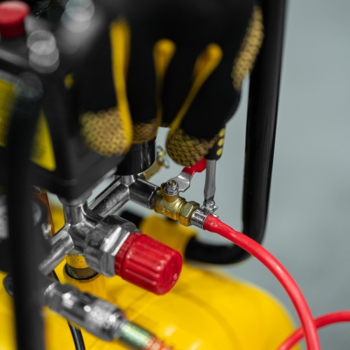 Компрессор воздушный BCW3000-T/100, ременный привод, 3.0 кВт, 100 литров, 520 л/мин Denzel фото 23