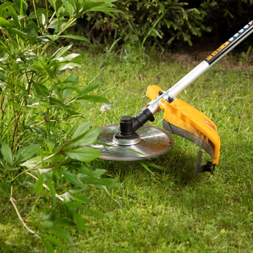 Триммер бензиновый DTL-43, 43 см3, неразъемная штанга, состоит из 2 частей Denzel фото 23