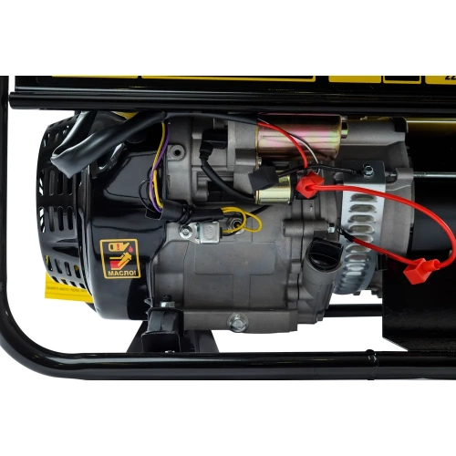 Бензиновый электрогенератор Huter DY8000MQLX 900/64/1/60 фото 11