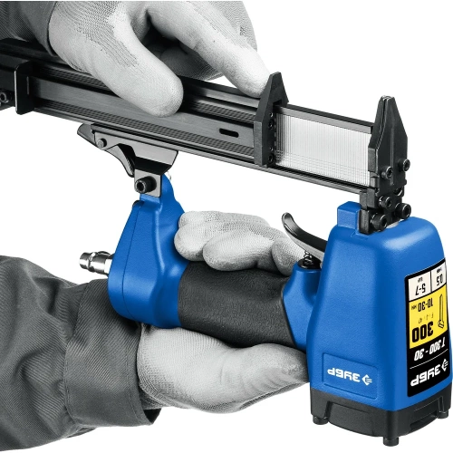 Пневматический нейлер для гвоздей ЗУБР Т300-32 31932 фото 8 Пневматический нейлер для гвоздей ЗУБР Т300-32 31932 фото 8