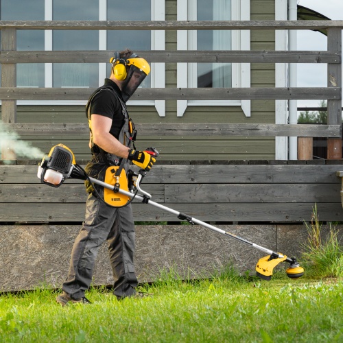 Триммер бензиновый DGT 520S, 52 см3, 3 л. с, разъемная штанга, состоит из 2 частей Denzel фото 32