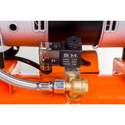 Безмасляный компрессор с прямой передачей Кратон AC-180-24-OFS 3 01 01 052 фото 9