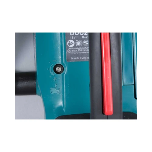 Пила цепная аккумуляторная Makita LXT DUC204RF фото 8 Пила цепная аккумуляторная Makita LXT DUC204RF фото 8