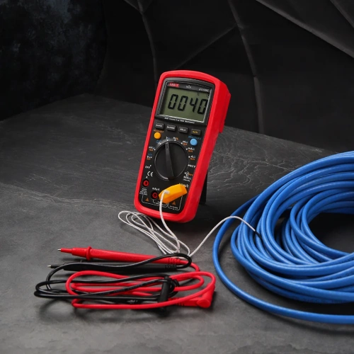 Универсальный мультиметр UNI-T UT 139С 13-1028 фото 8