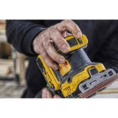 Вибрационная плоскошлифовальная машина DEWALT 18 В XR DCW200N-XJ фото 7