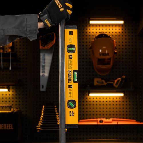 Уровень алюминиевый, магнит., фрезерованный, 3 глазка (1 зеркал.) 0,5 мм/м, 400 мм Denzel фото 18