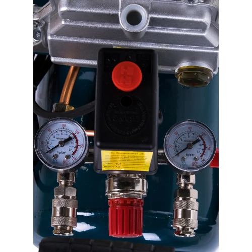 Поршневой компрессор с прямым приводом Forsage 8200 F-BM20/24 F-BM20/24(8200) фото 4 Поршневой компрессор с прямым приводом Forsage 8200 F-BM20/24 F-BM20/24(8200) фото 4