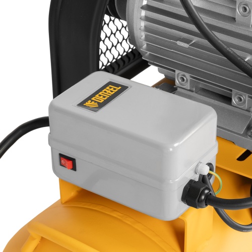 Компрессор воздушный BCW3000-T/100, ременный привод, 3.0 кВт, 100 литров, 520 л/мин Denzel фото 11