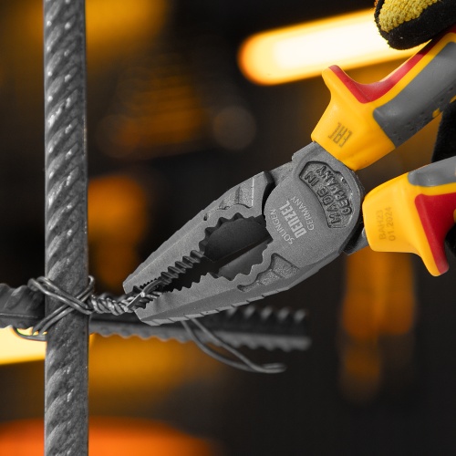 Плоскогубцы комбинированные, диэлектрические трехкомпонентные рукоятки до 1000 В, 180 мм Denzel фото 9