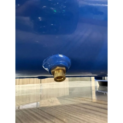 Компрессор МАЯКАВТО АС 6206ма с ресивером 6 л,12 В ас6206ма фото 9 Компрессор МАЯКАВТО АС 6206ма с ресивером 6 л,12 В ас6206ма фото 9