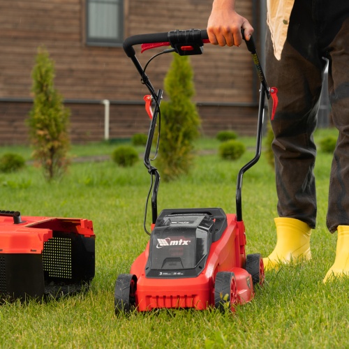 Газонокосилка аккумуляторная бесщеточная CLM-320, 320 мм, травосб. 30 л, Li-Ion, 20 В MTX фото 35