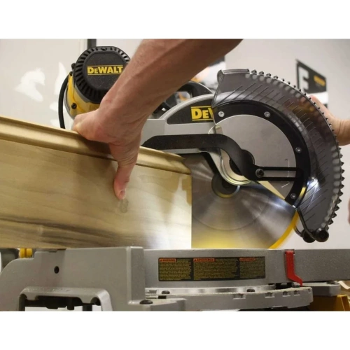 Торцовочная пила DEWALT DWS 780 фото 8
