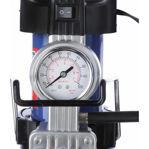 Компрессор  NEW GALAXY Optima Omicron АС6220, 180вт, 50л/мин, c LED фонарем, в сумке 713-039 фото 4