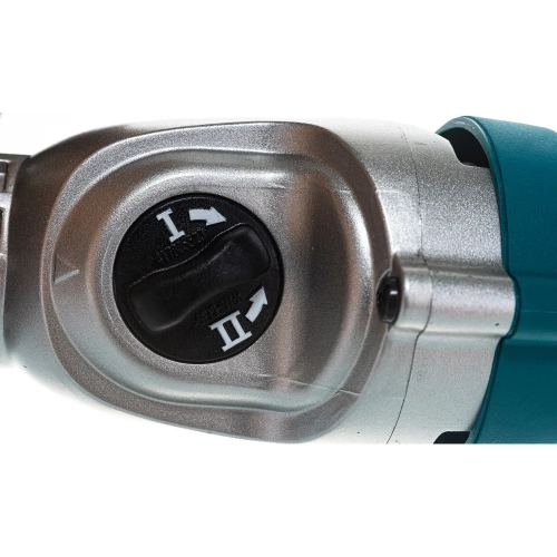 Двухскоростная ударная дрель Makita HP 2071 фото 4 Двухскоростная ударная дрель Makita HP 2071 фото 4